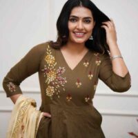 3 Pic Kurta Set Made from soft and comfortable fabric, this stylish kurti is perfect for daily wear and casual outings