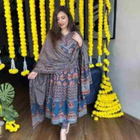 Stylish Anarkali Kurti Set